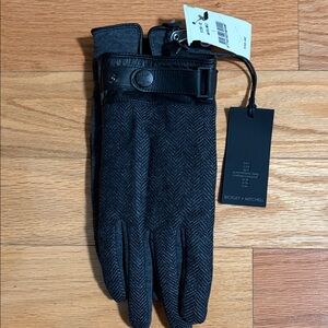 Bickley and Mitchell Gloves